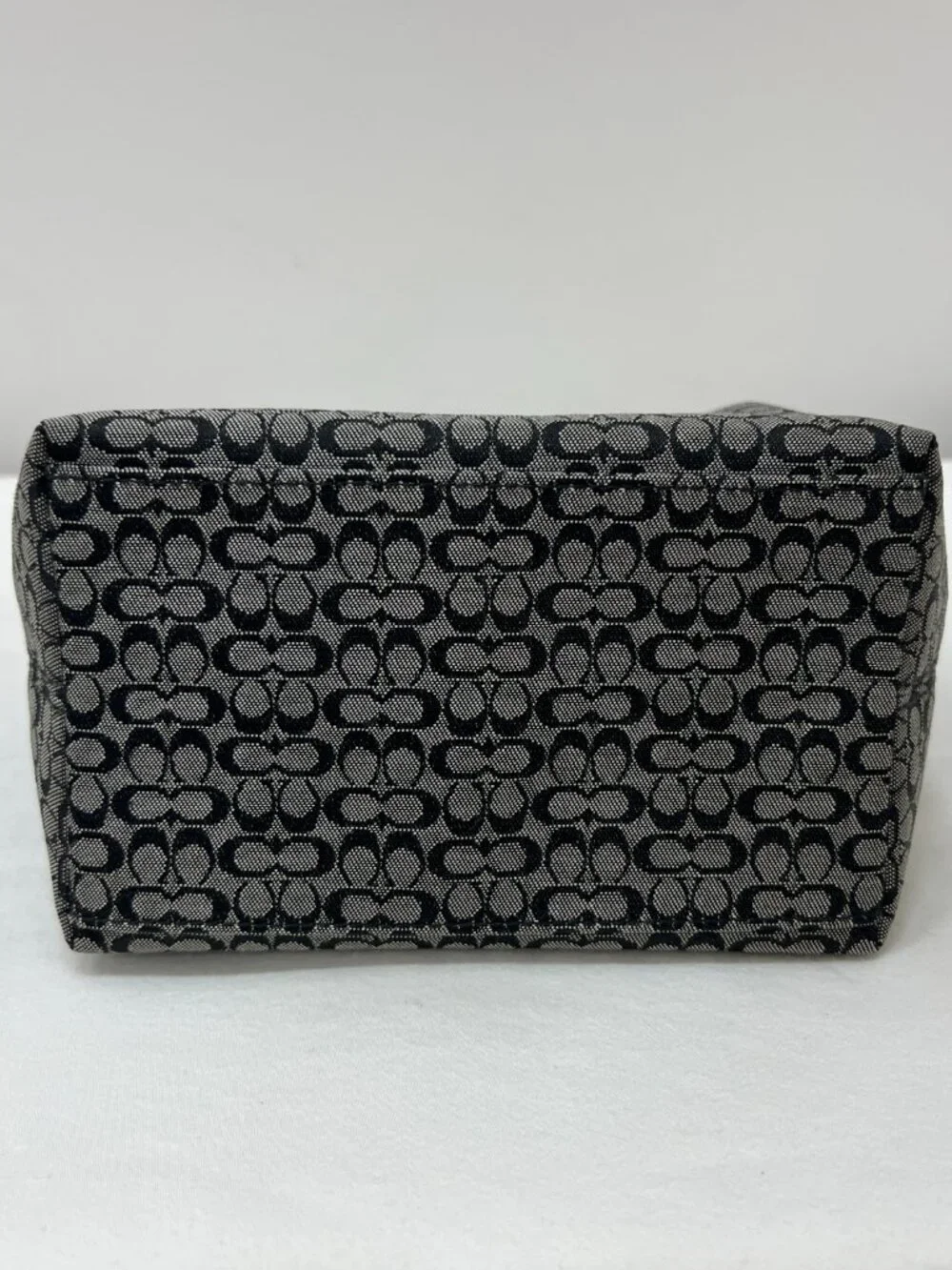 Coach Black Demi Pouch Bag Excellent Condition with Tags